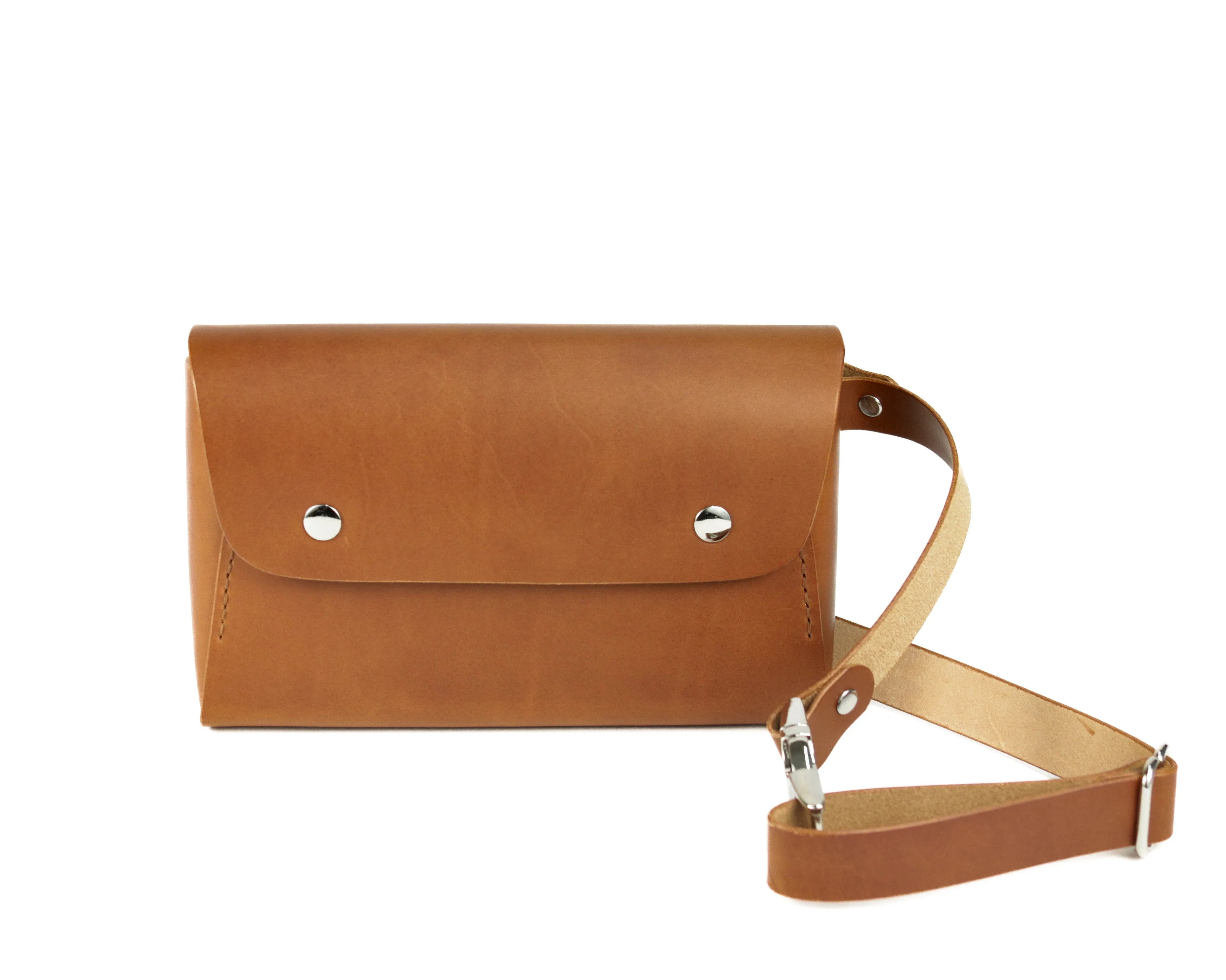 Carlile Sling Bag: Natural